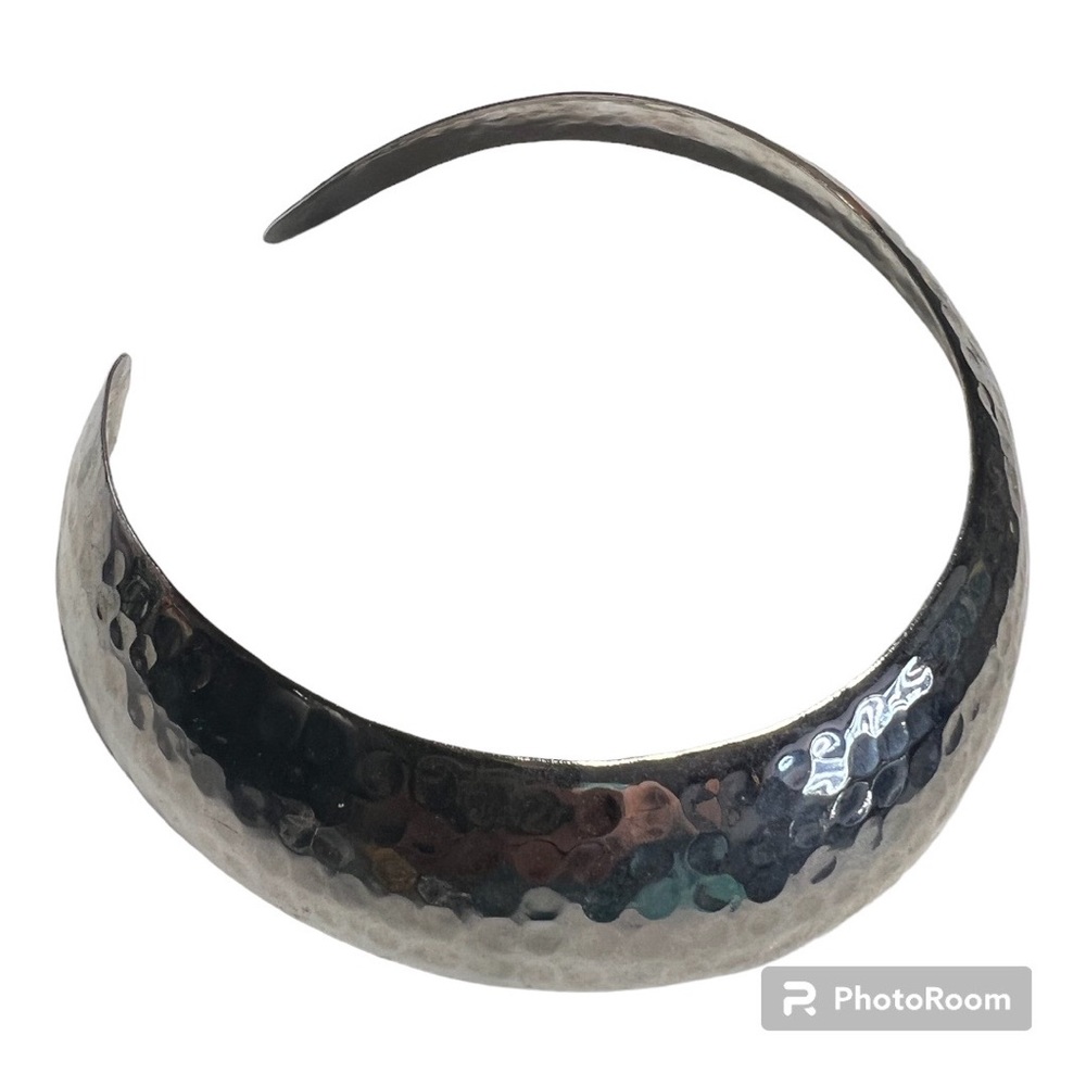 Sultry Neck Cuff